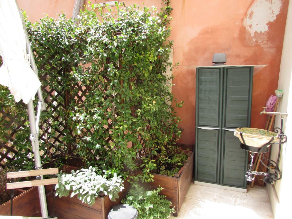 Ortigia Deluxe S.A.L. Syracuse Exterior foto
